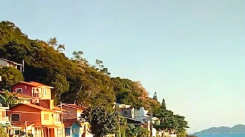 Praia do Pântano do Sul Florianópolis