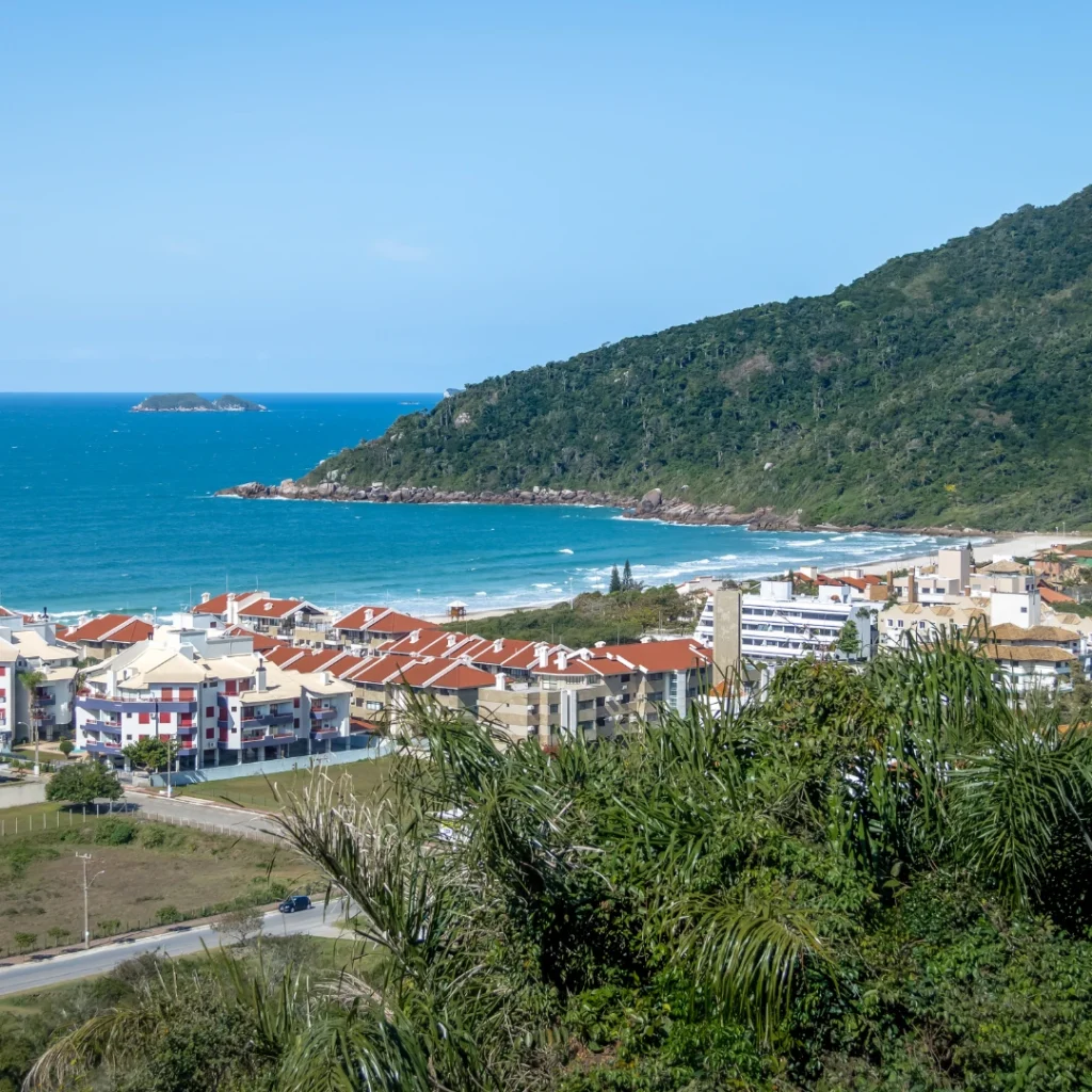 Florianópolis reúne praias para todos os estilos.